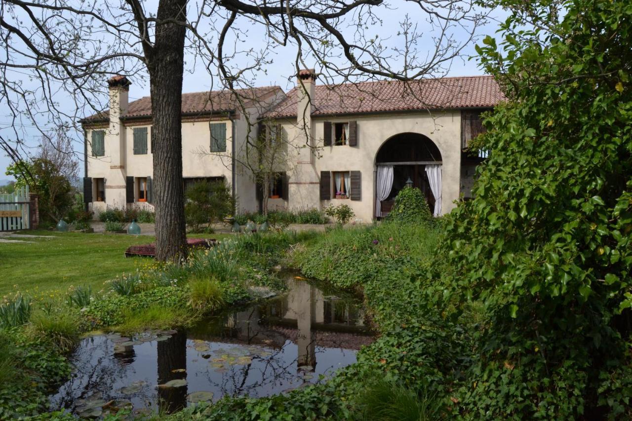Bed and Breakfast Regina Sconta Villa Estense Esterno foto